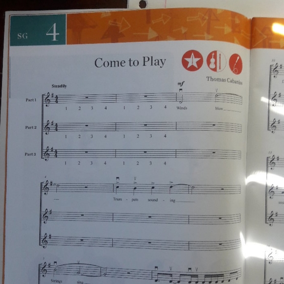 The Orchestra Moves Recorder Student Guide - Picture 4 of 12